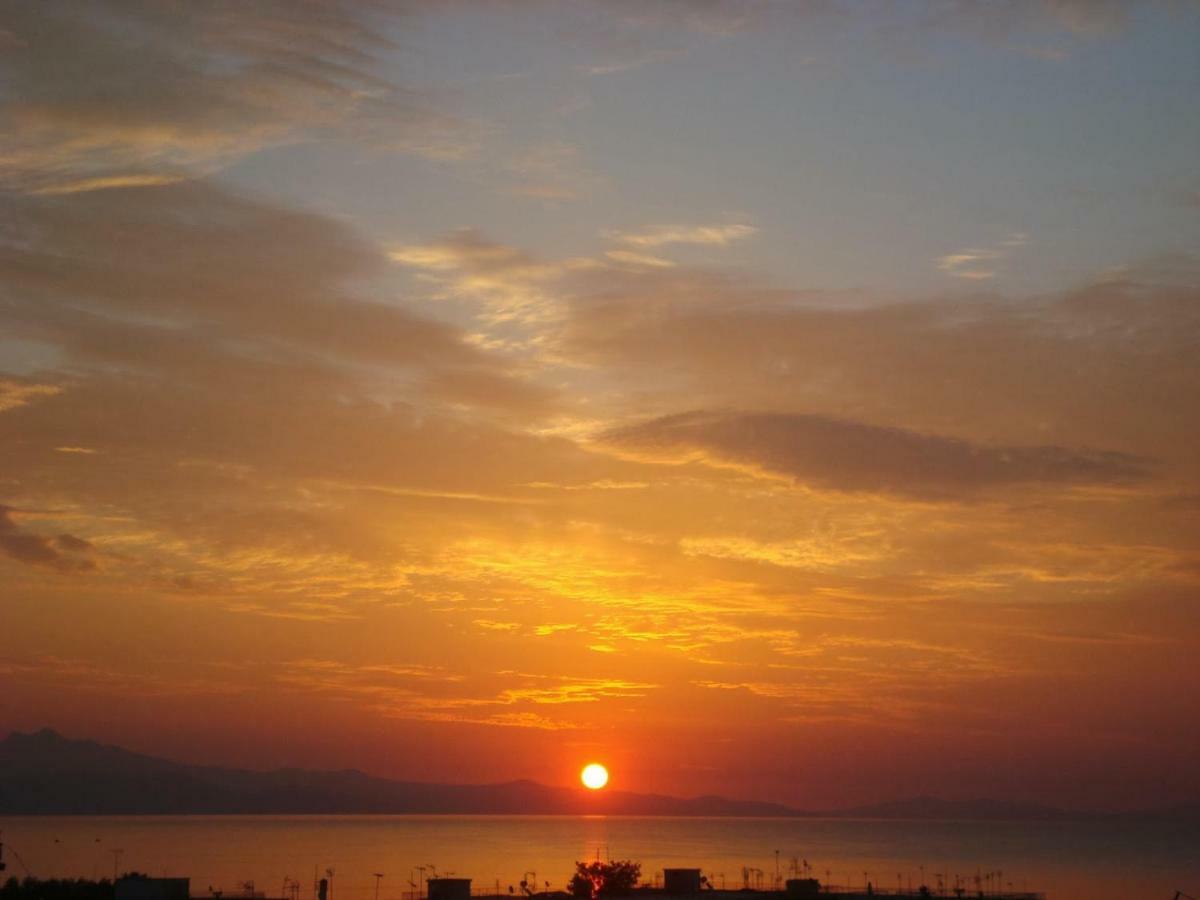 Smile House Near Athens Airport 300M From The Sea Villa อาร์เตมีดา ภายนอก รูปภาพ